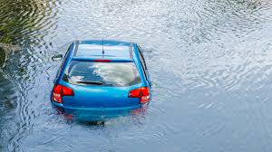 Voiture inondée en Tunisie : que faire pour éviter de graves dommages ?